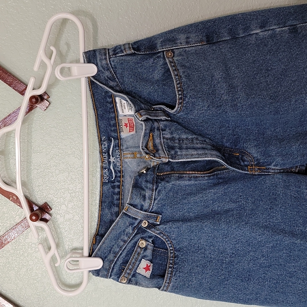 Rockies, 5 pocket, Size 9, Relaxed